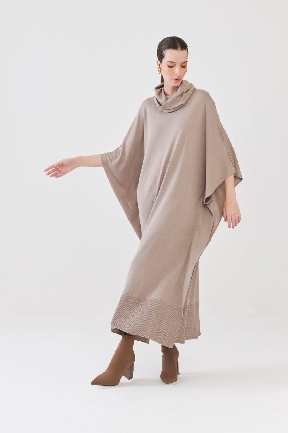 Viviane Furrier - Vestido Longo Tricot Cromio Bege