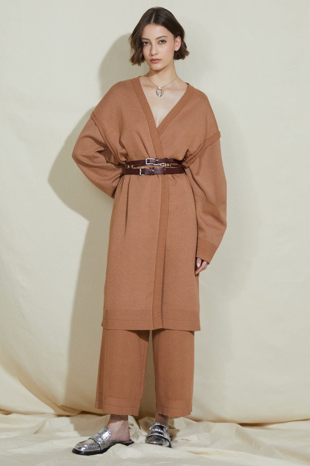 Coven - Calça Tricot Cropped Acabamento Canelado Caramelo