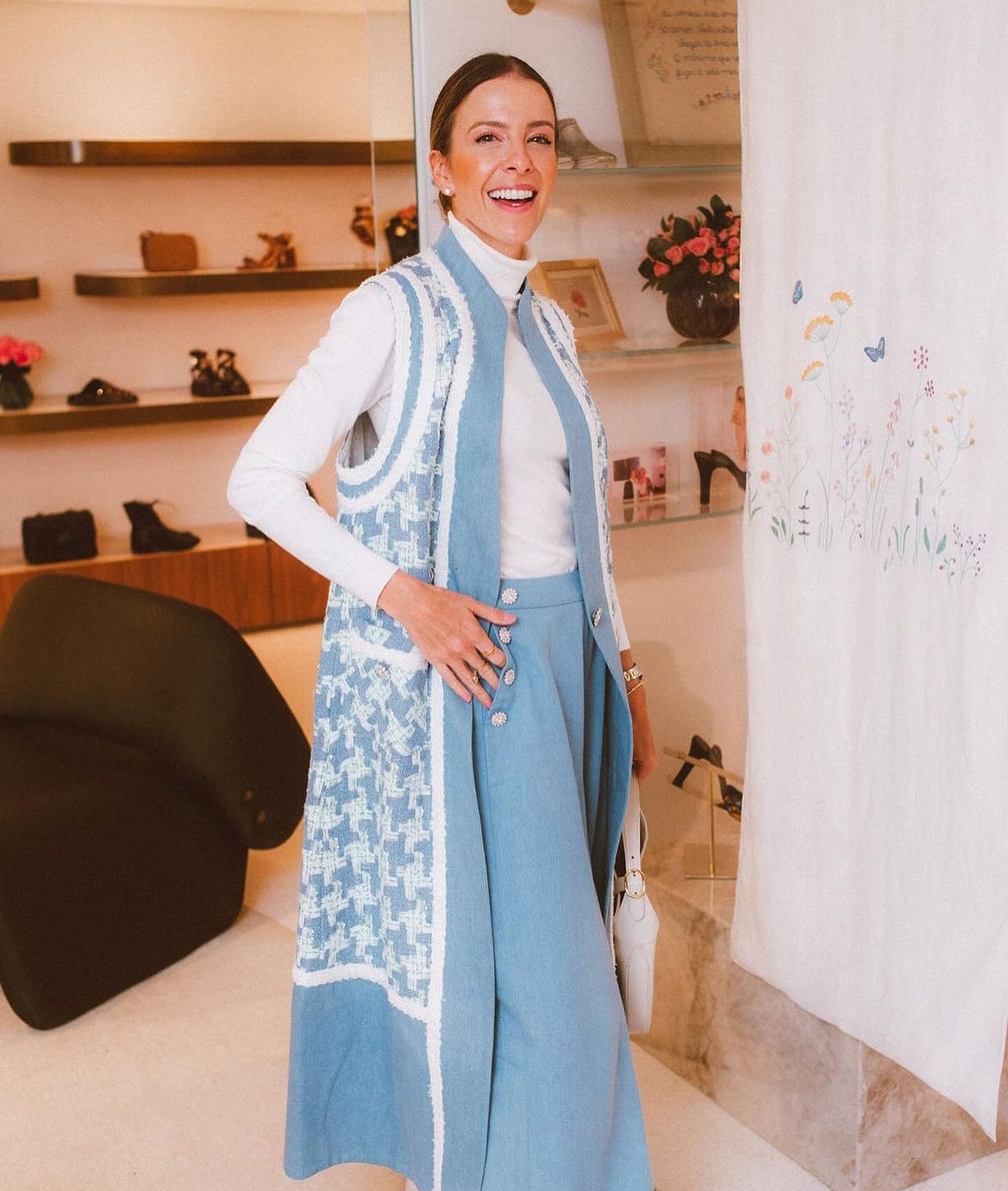 Edward Achour Paris - Calça Pantalona Jeans Botões Swarovski