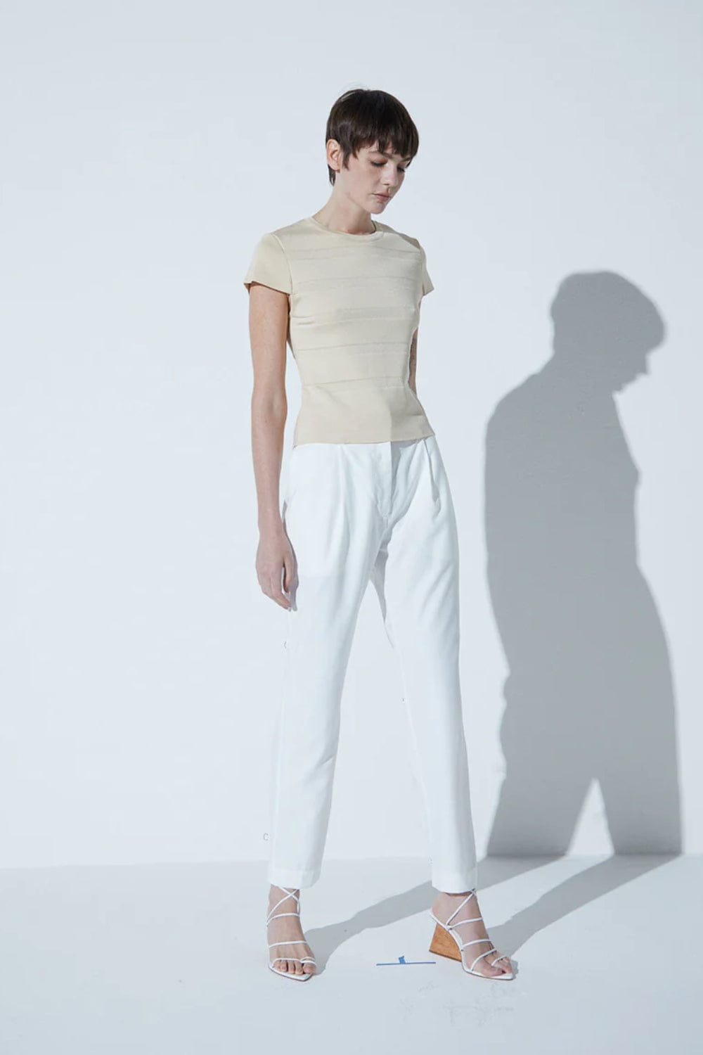 Viviane Furrier - Blusa Manga Curta em Tricot Bege