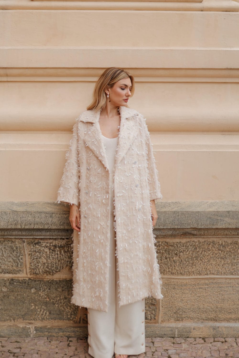 Edward Achour Paris - Sobretudo Tweed Bege Botões Swarovski