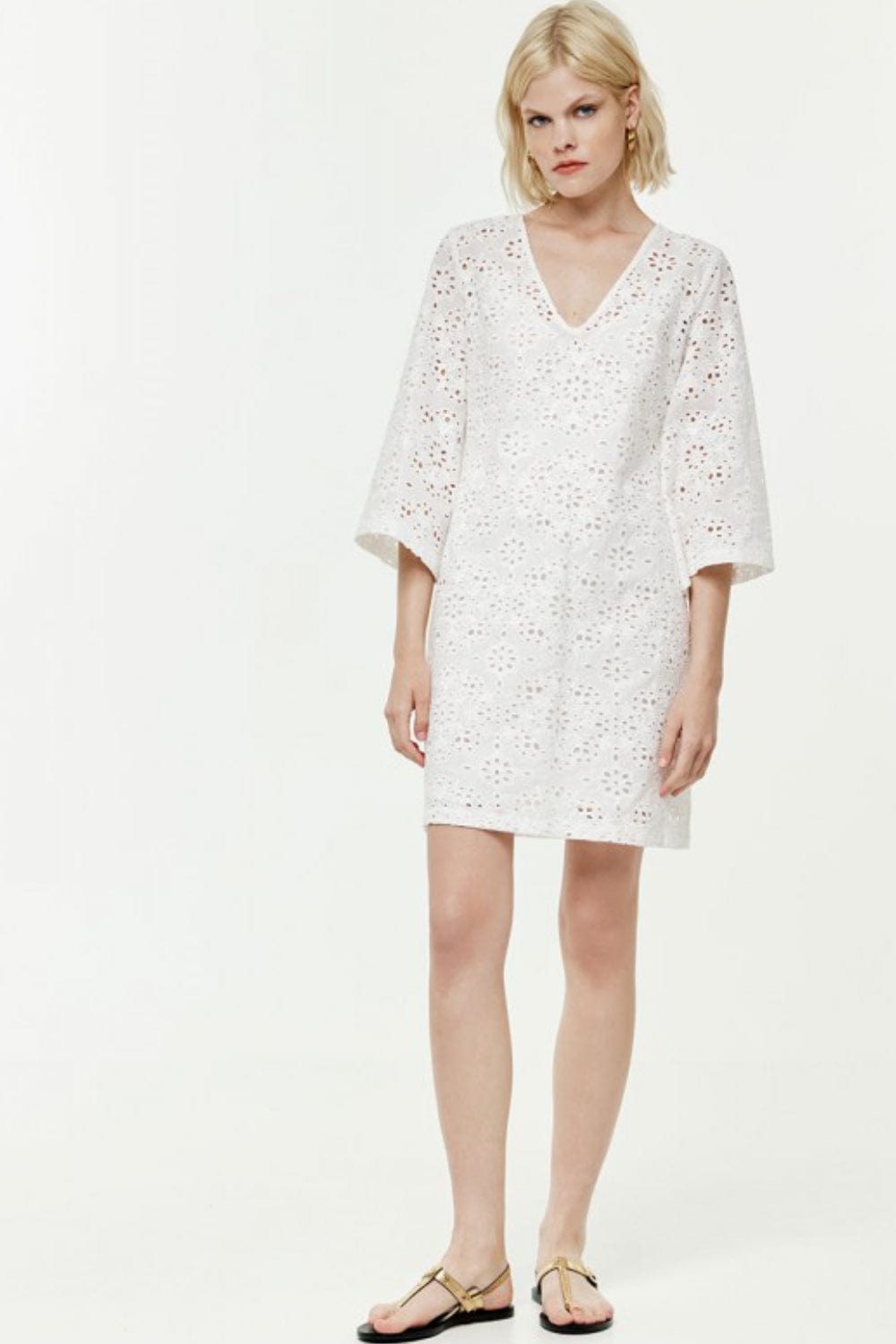 Access - Vestido Curto Laise & Cristais Off White