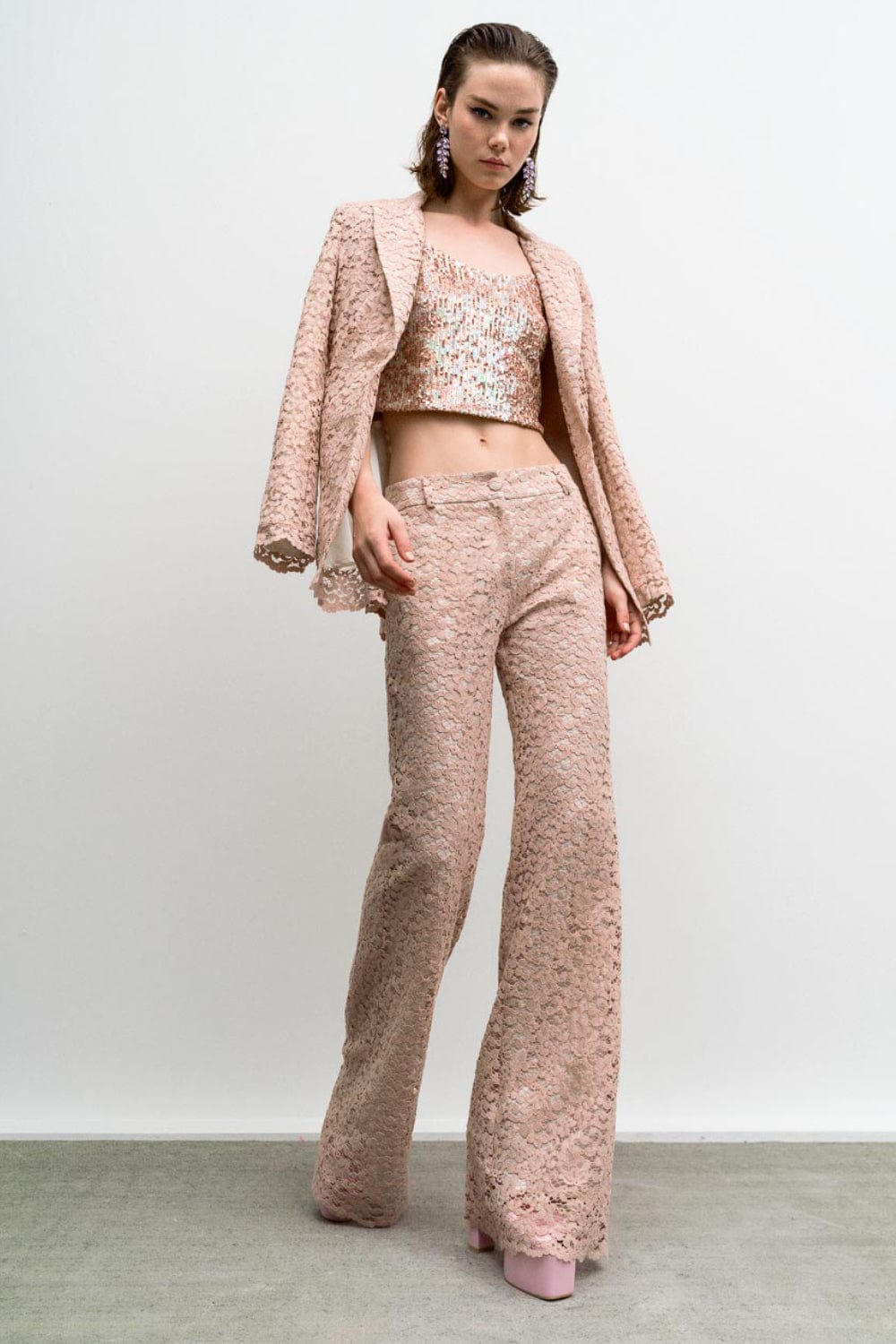 Access - Calça Alfaiataria de Renda Rosa