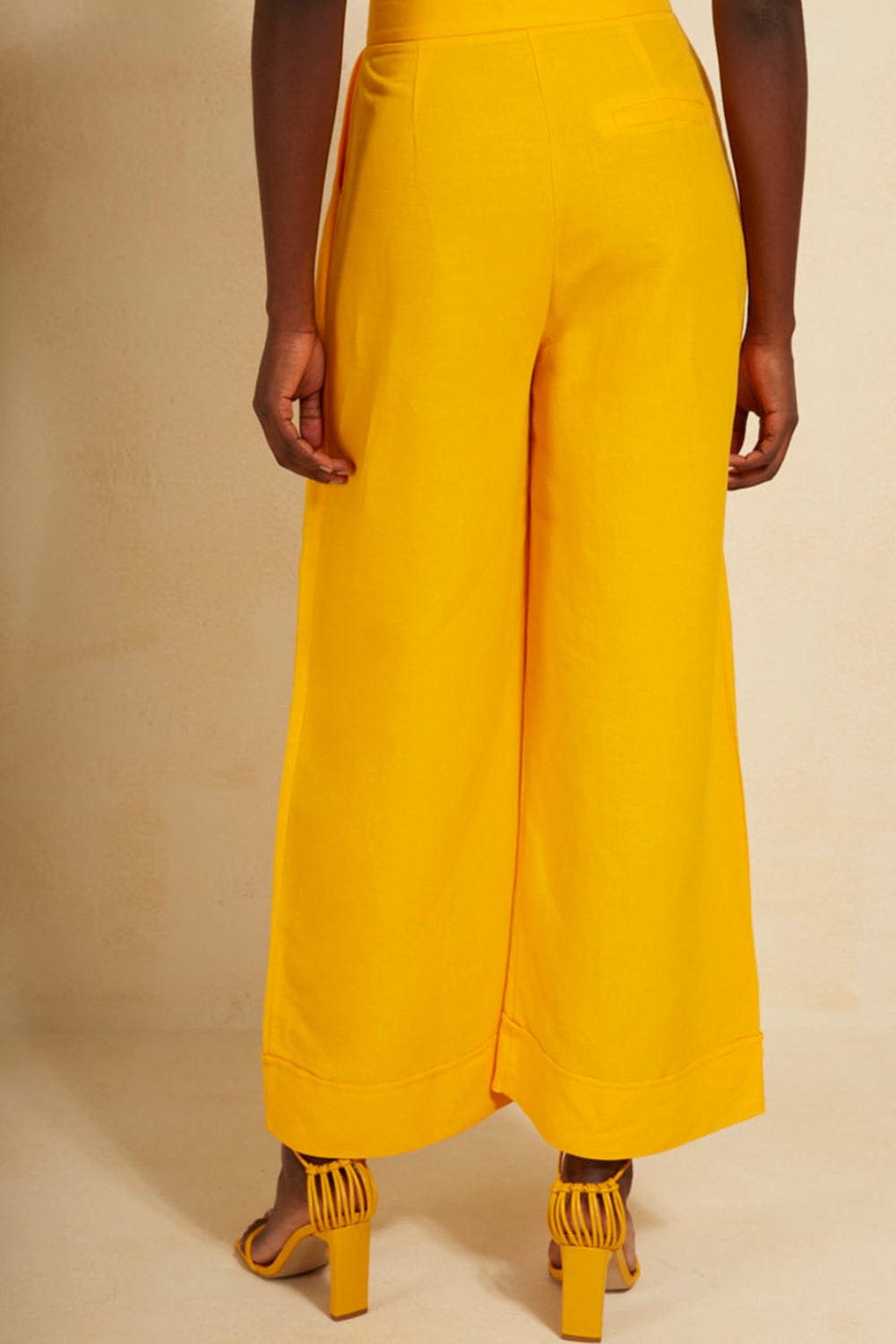 L'Cecci - Calça Alfaiataria Viscolinho Amarelo