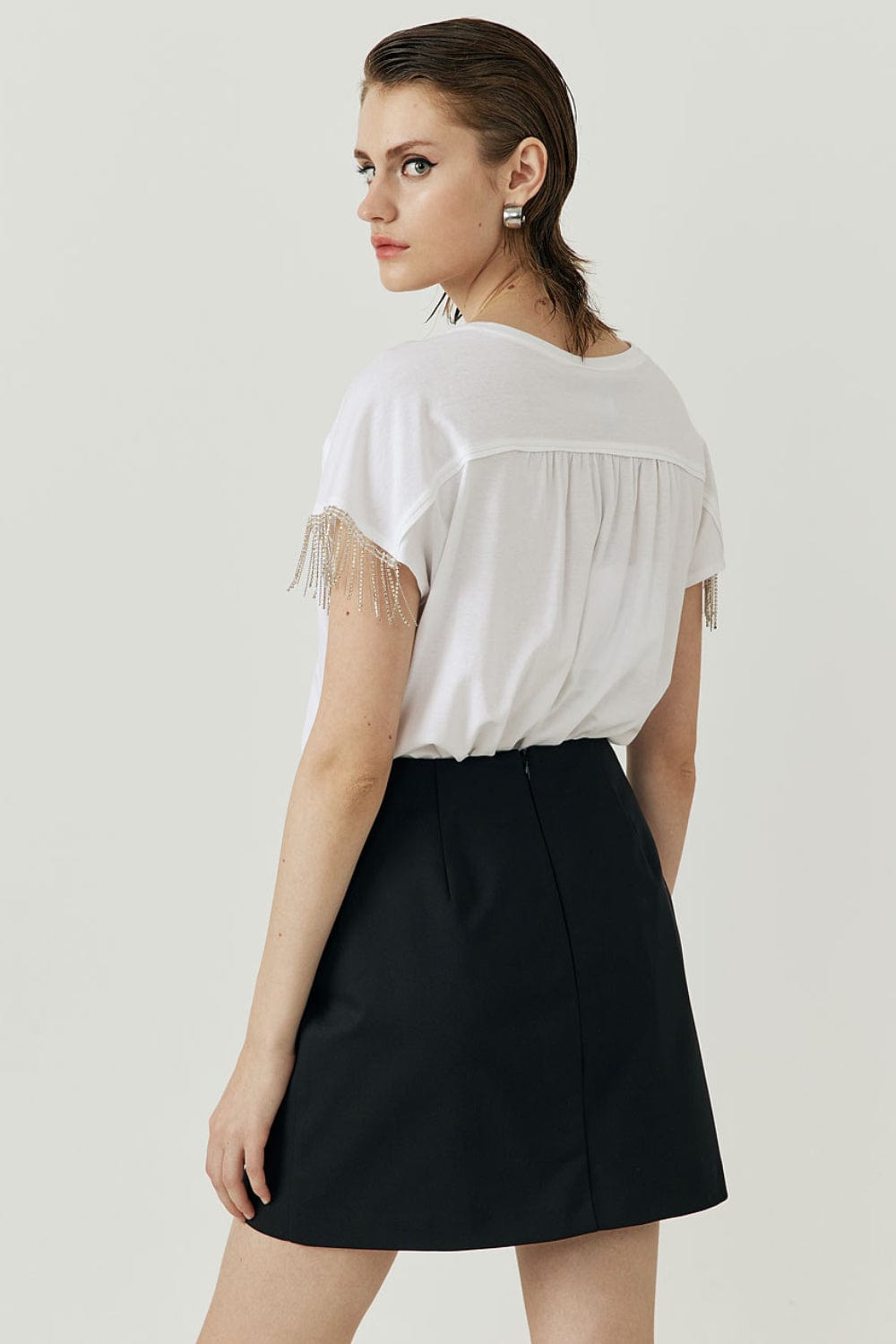 Access - Saia Curta Envelope com Franjas de Strass Preto
