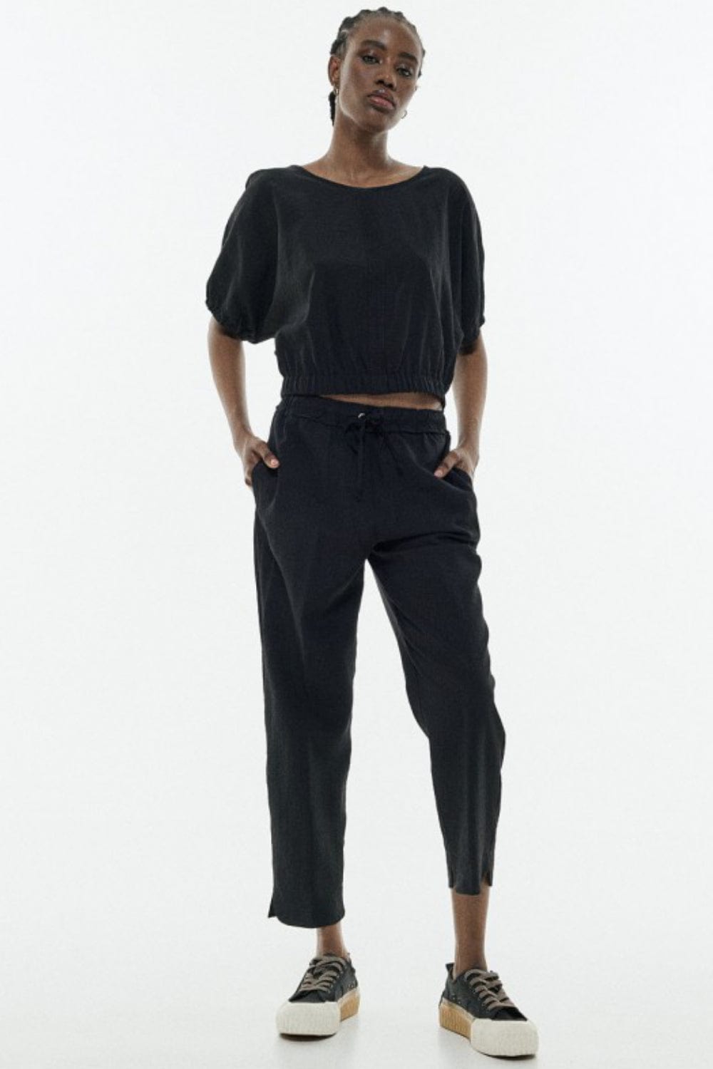 Access - Blusa Cropped Manga Curta Preto