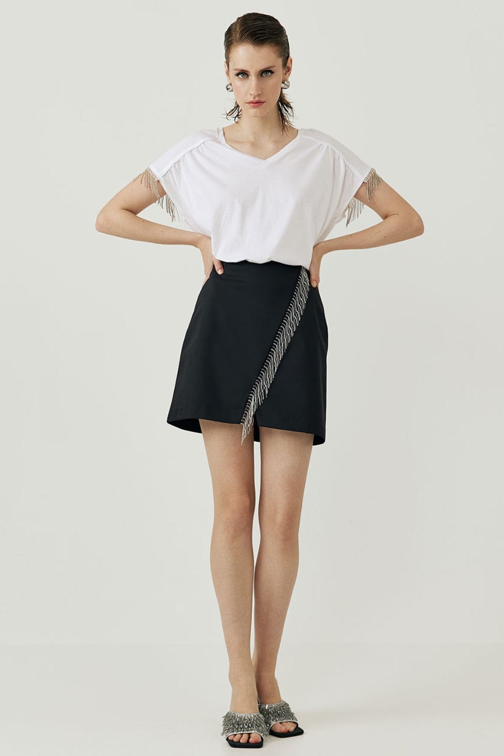 Access - Saia Curta Envelope com Franjas de Strass Preto