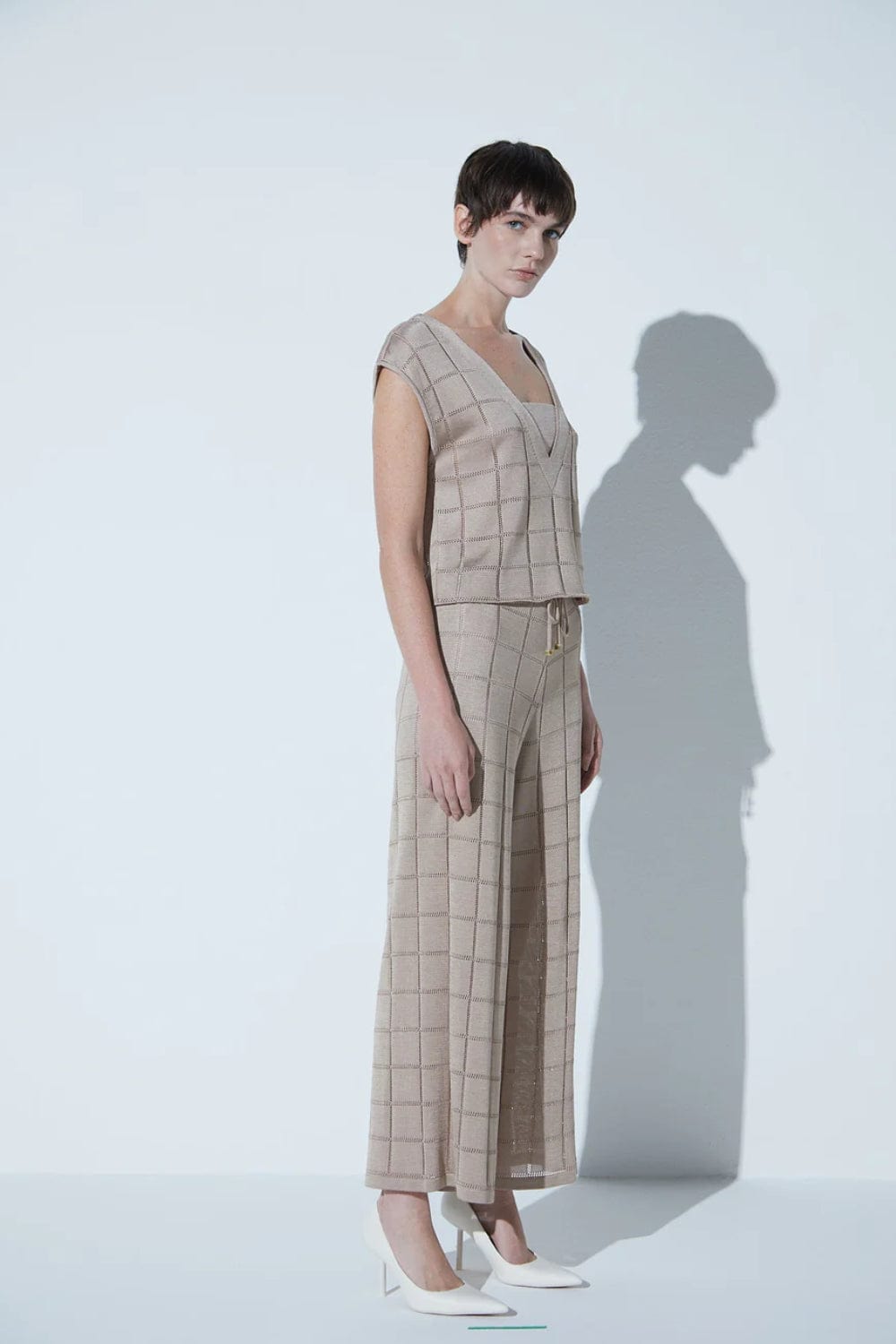 Viviane Furrier - Calça Reta em Tricot Quadros Sisal