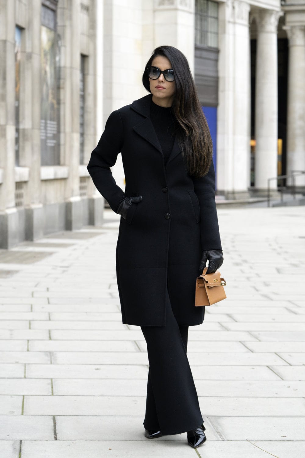 Viviane Furrier - Sobretudo 7/8 em Tricot Dublado Preto