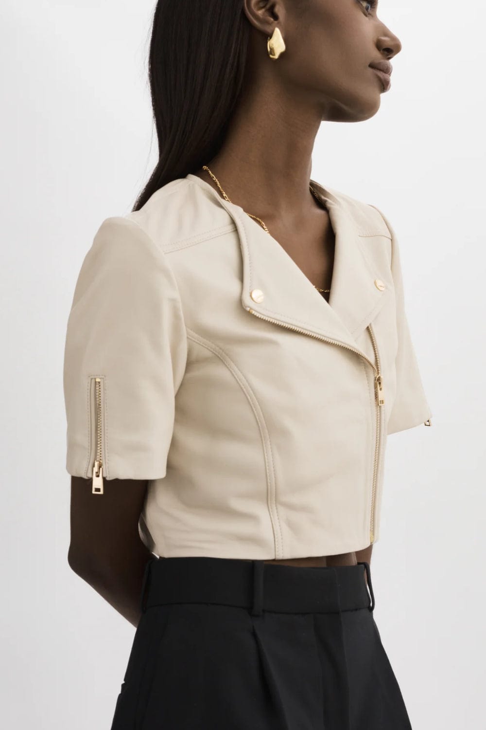 Lamarque - Jaqueta Cropped Manga Curta Couro Kirsi 21 Gelo