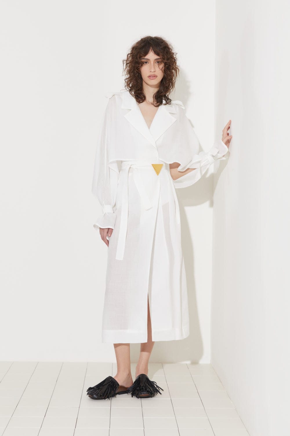 Coven - Casaco Midi Manga 3/4 Sobreposta em Rami Branco