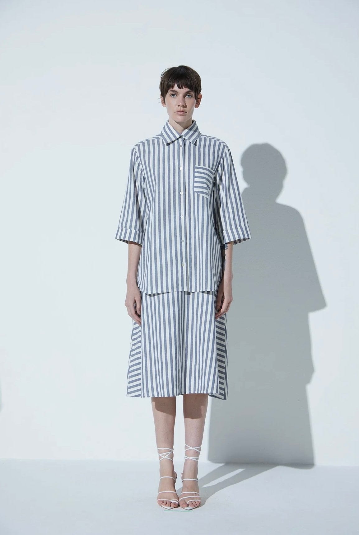 Viviane Furrier - Camisa Manga 3/4 Alongada Listras Indigo