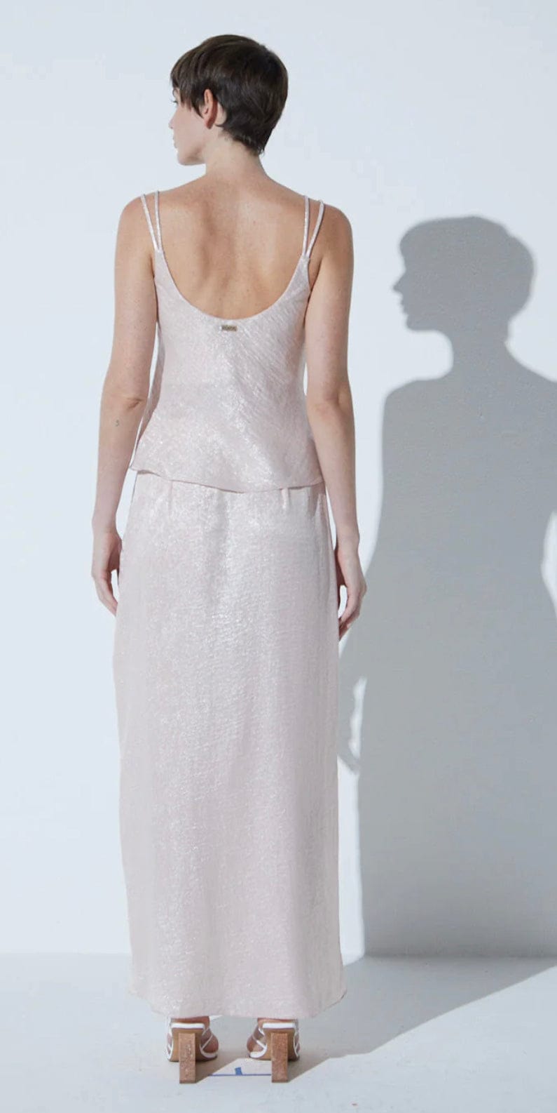 Viviane Furrier - Blusa Alça Fina Lamê Rosa