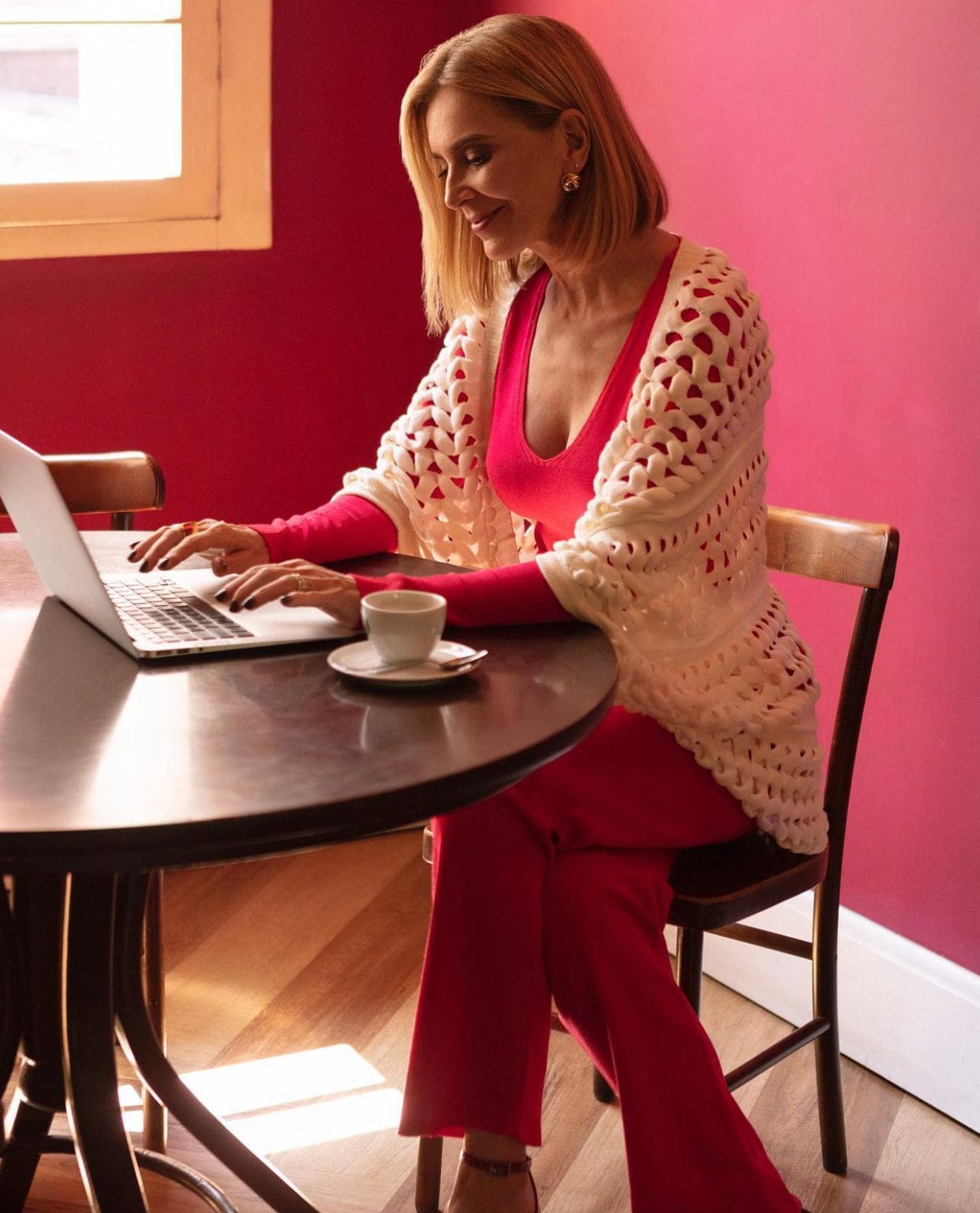 Maria Pavan - Cardigan Curto Crochet Azul Claro