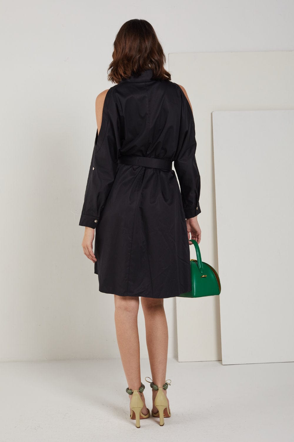 Access - Vestido Curto Manga Longa