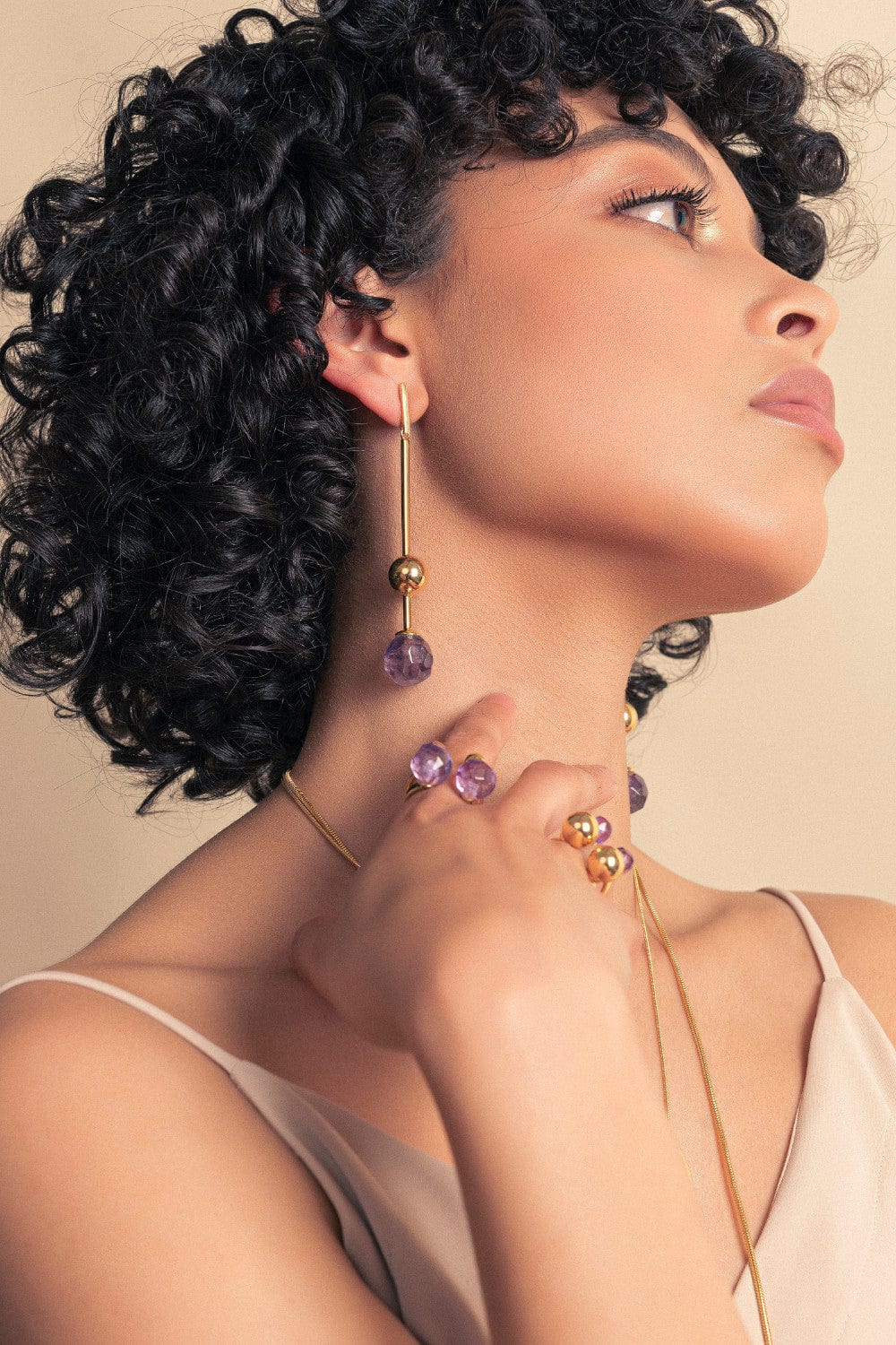 Aimer - Brinco Fascínio Ametista Multicefato Banhado a Ouro