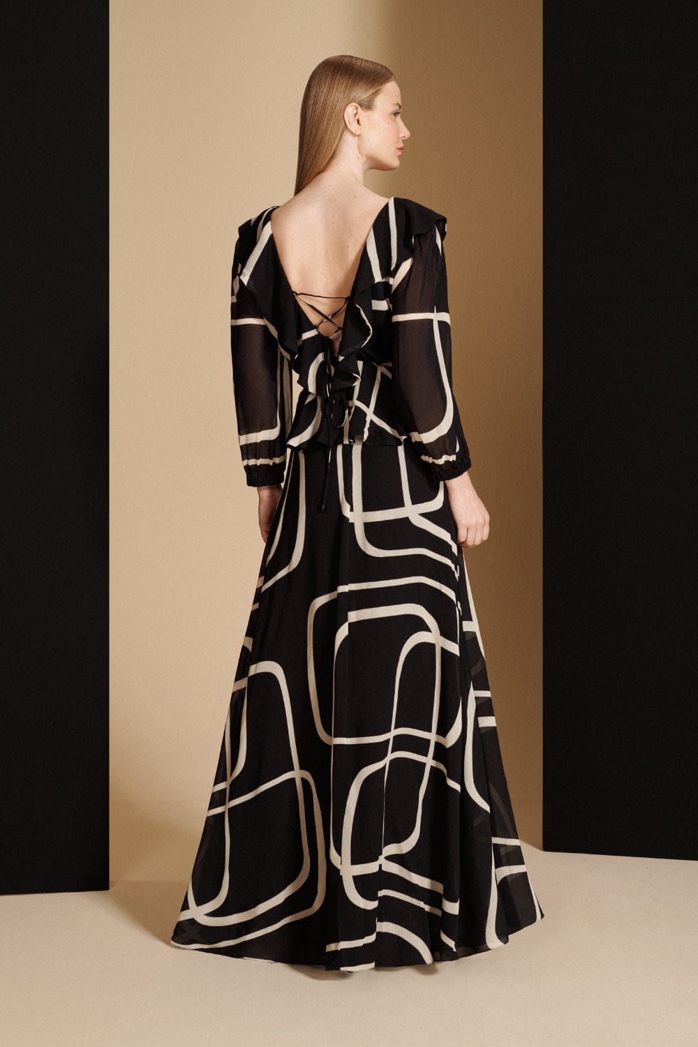 Cholet - Vestido Longo Manga Longa Crepe