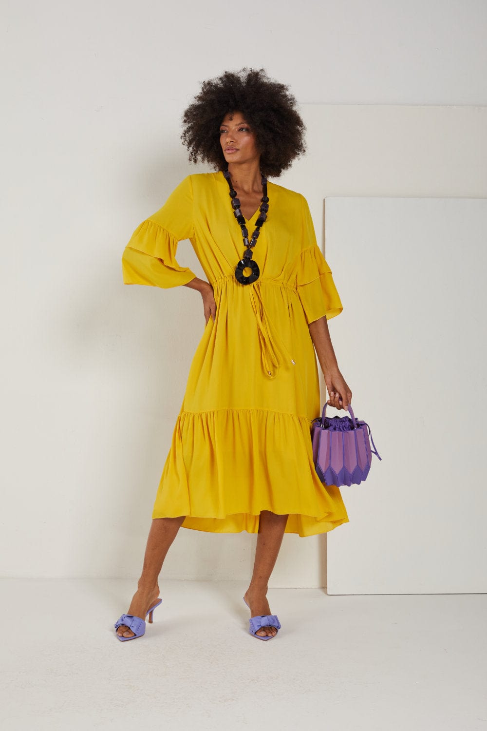 Cristina Barros - Vestido Midi Manga 3/4 Amarelo