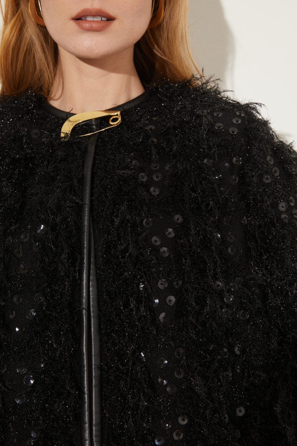 Coven - Jaqueta Tricot Franjado e Bordado Preto