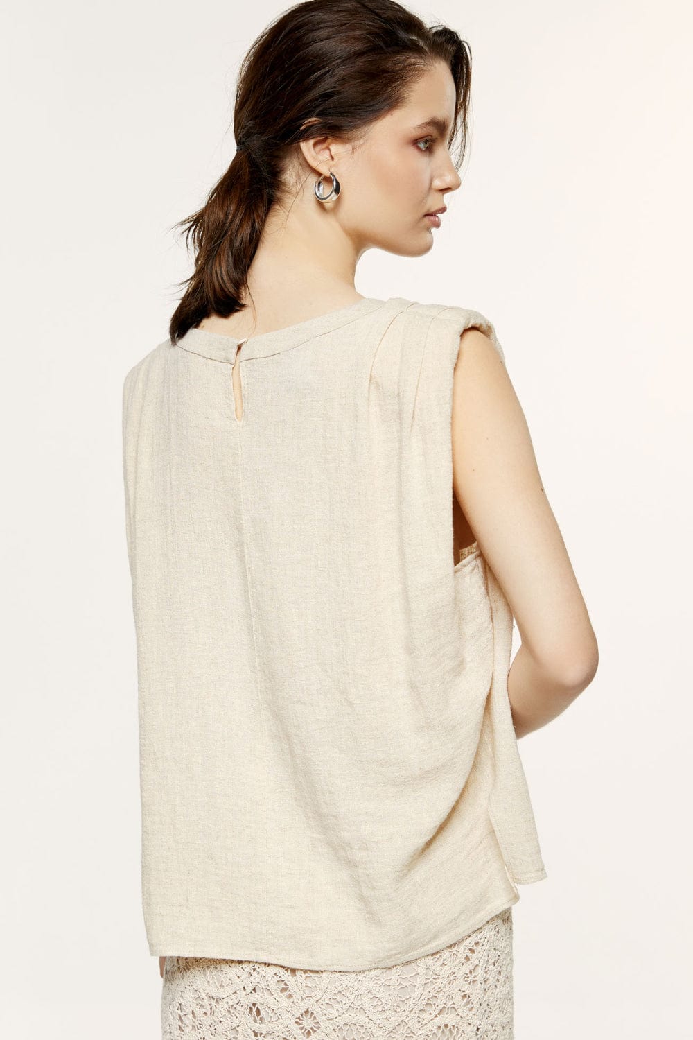 Eight - Blusa sem Manga Linho Muscle Tee