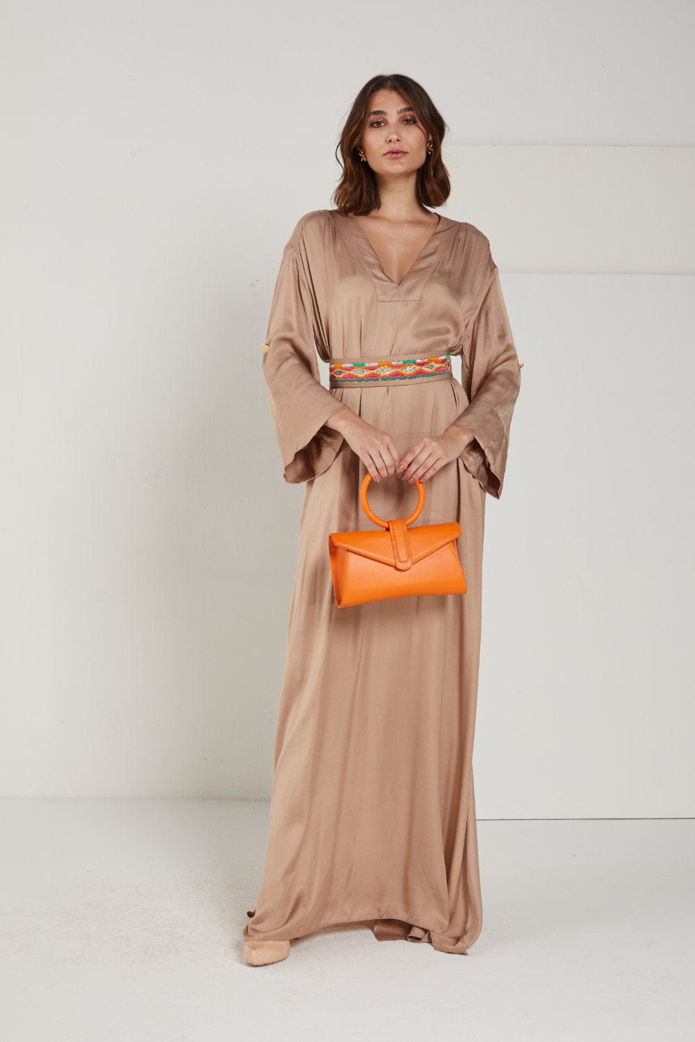 Access - Vestido Longo Manga 3/4 com Cinto Bege