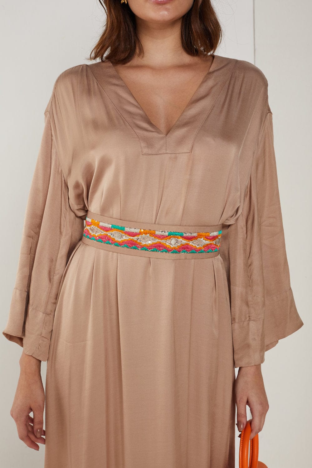 Access - Vestido Longo Manga 3/4 com Cinto Bege