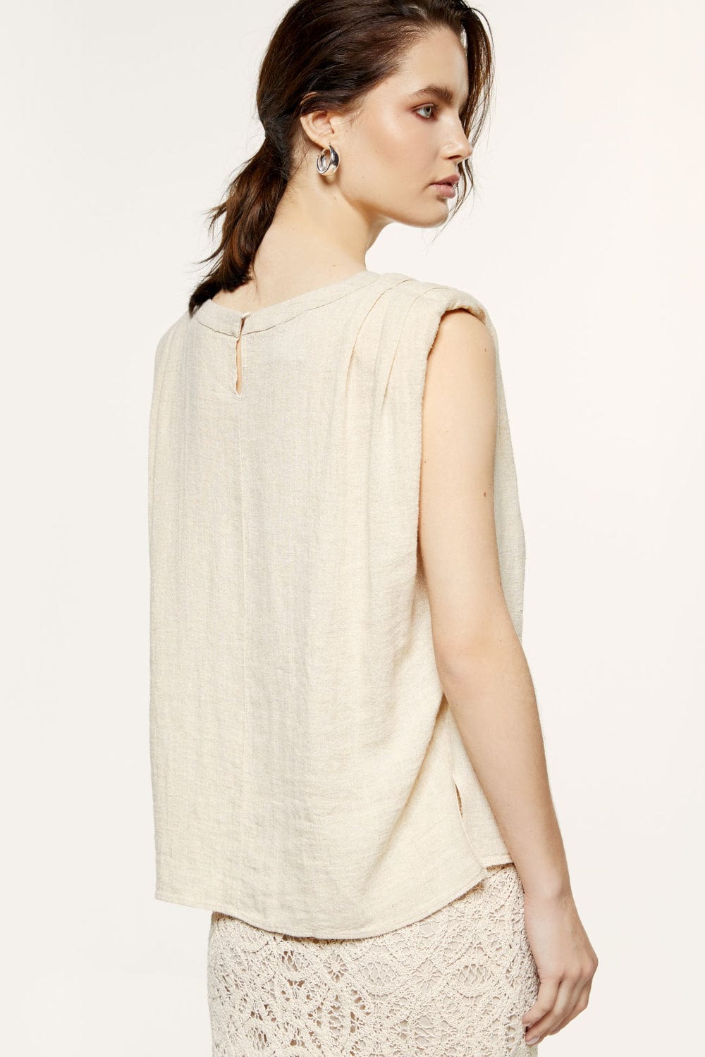 Eight - Blusa sem Manga Linho Muscle Tee