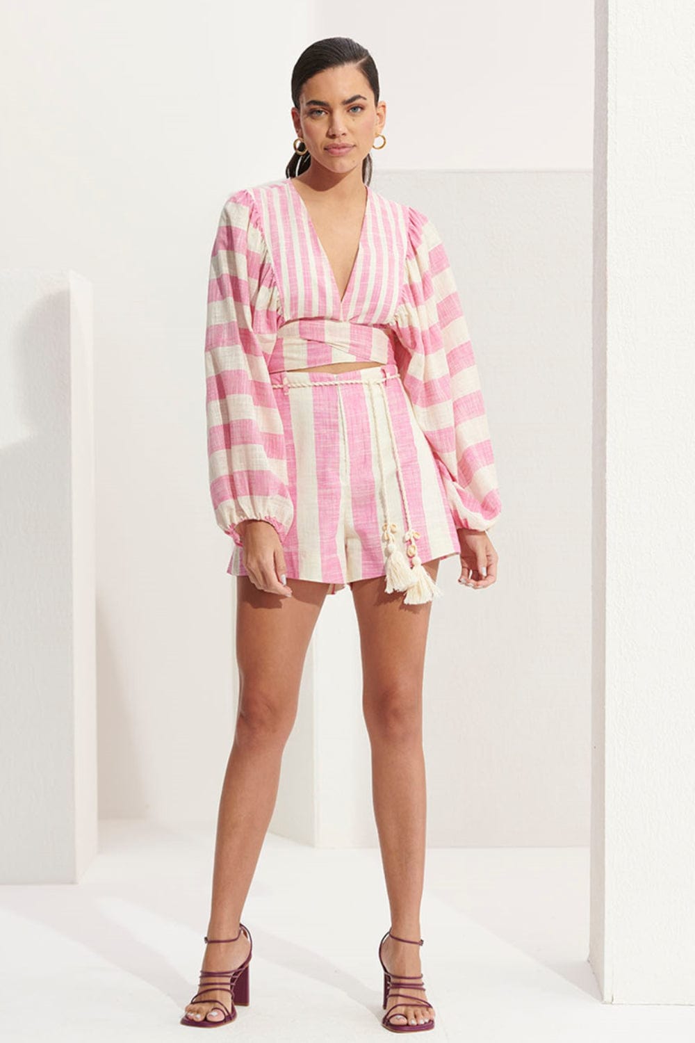 L'Cecci - Blusa Cropped Envelope Listrada Rosa