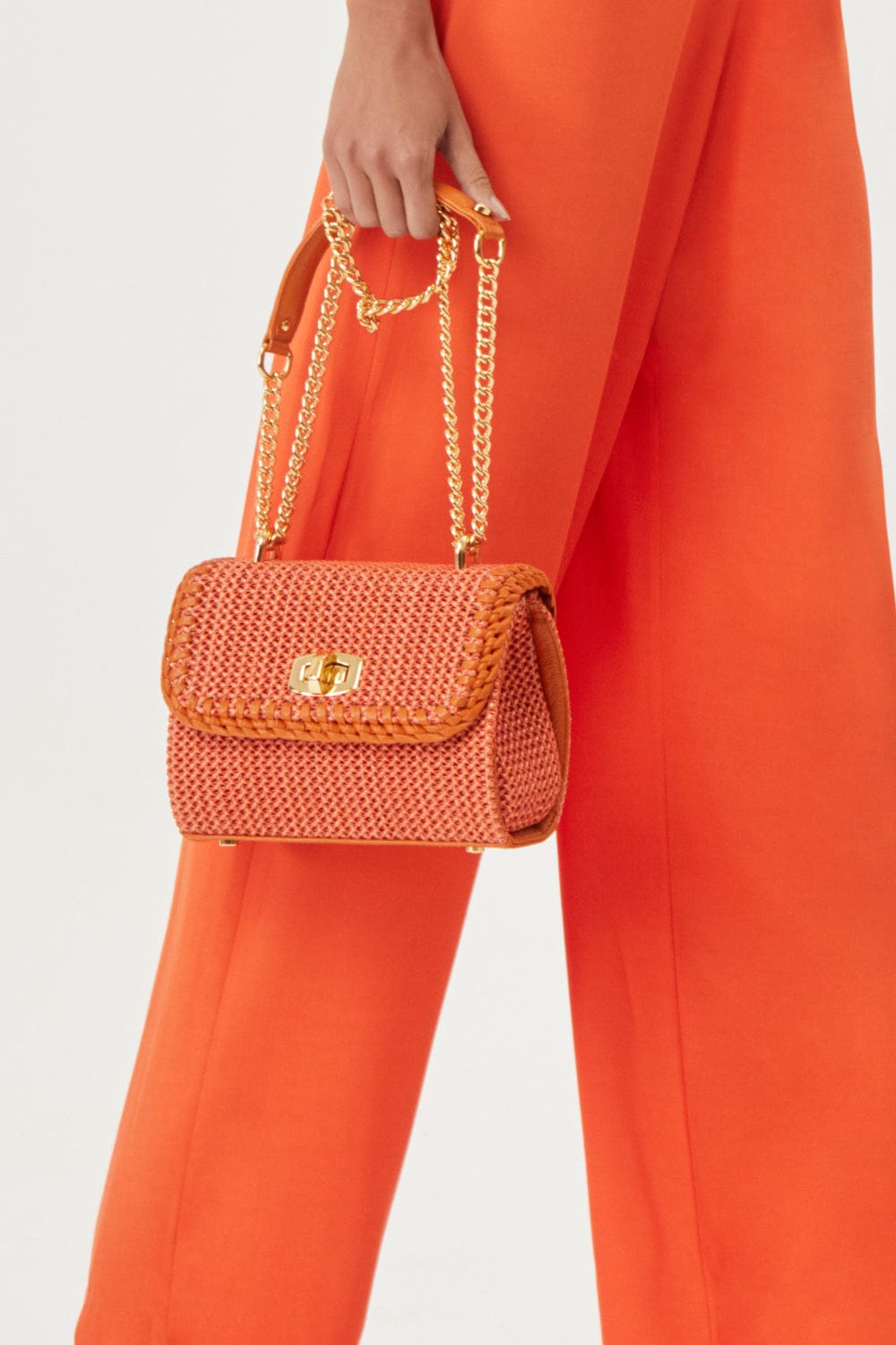 Nathalia Tolentino - Bolsa Carlota Ráfia Laranja