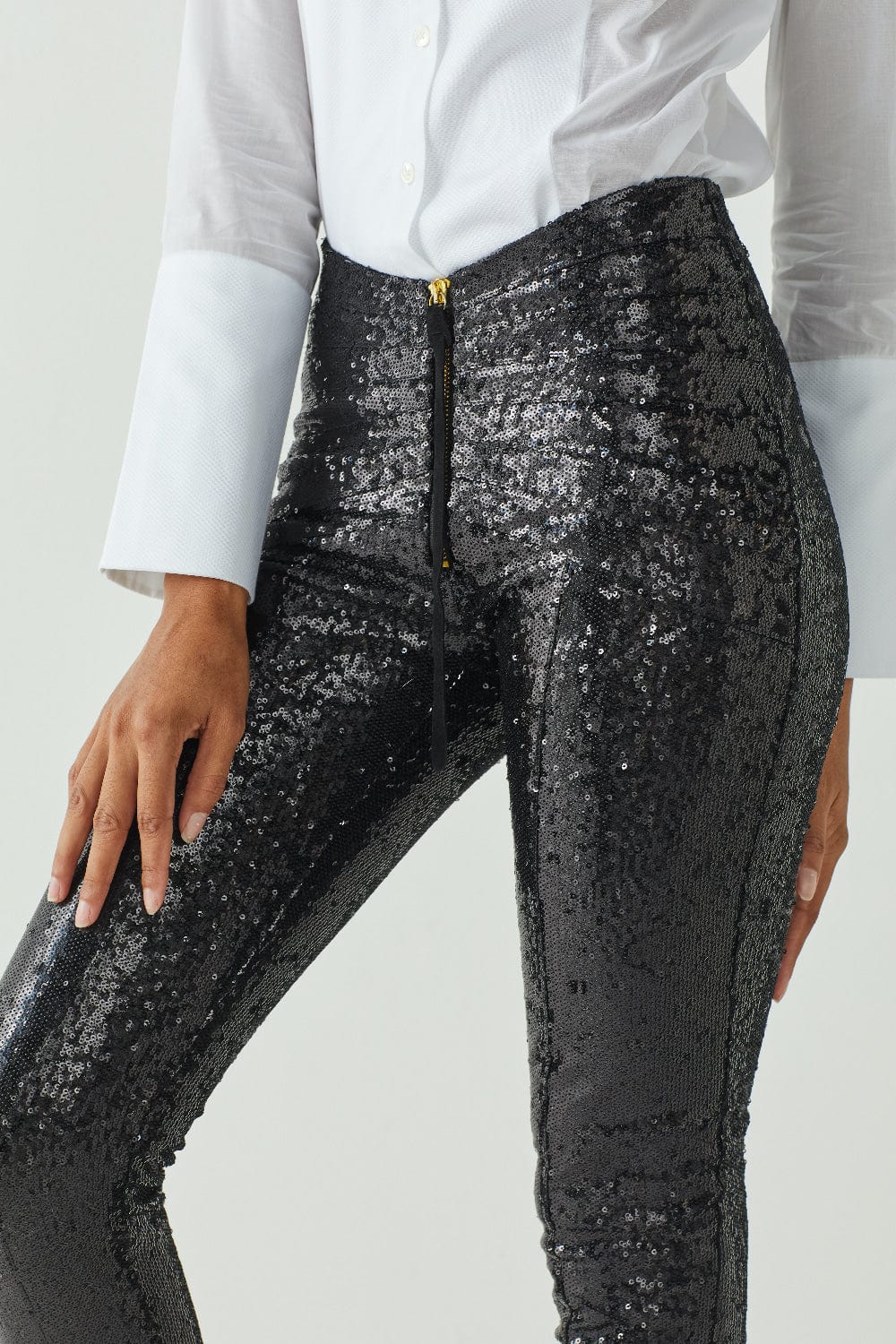 Nineminutes - Calça Skinny Paetês com Fecho Frontal