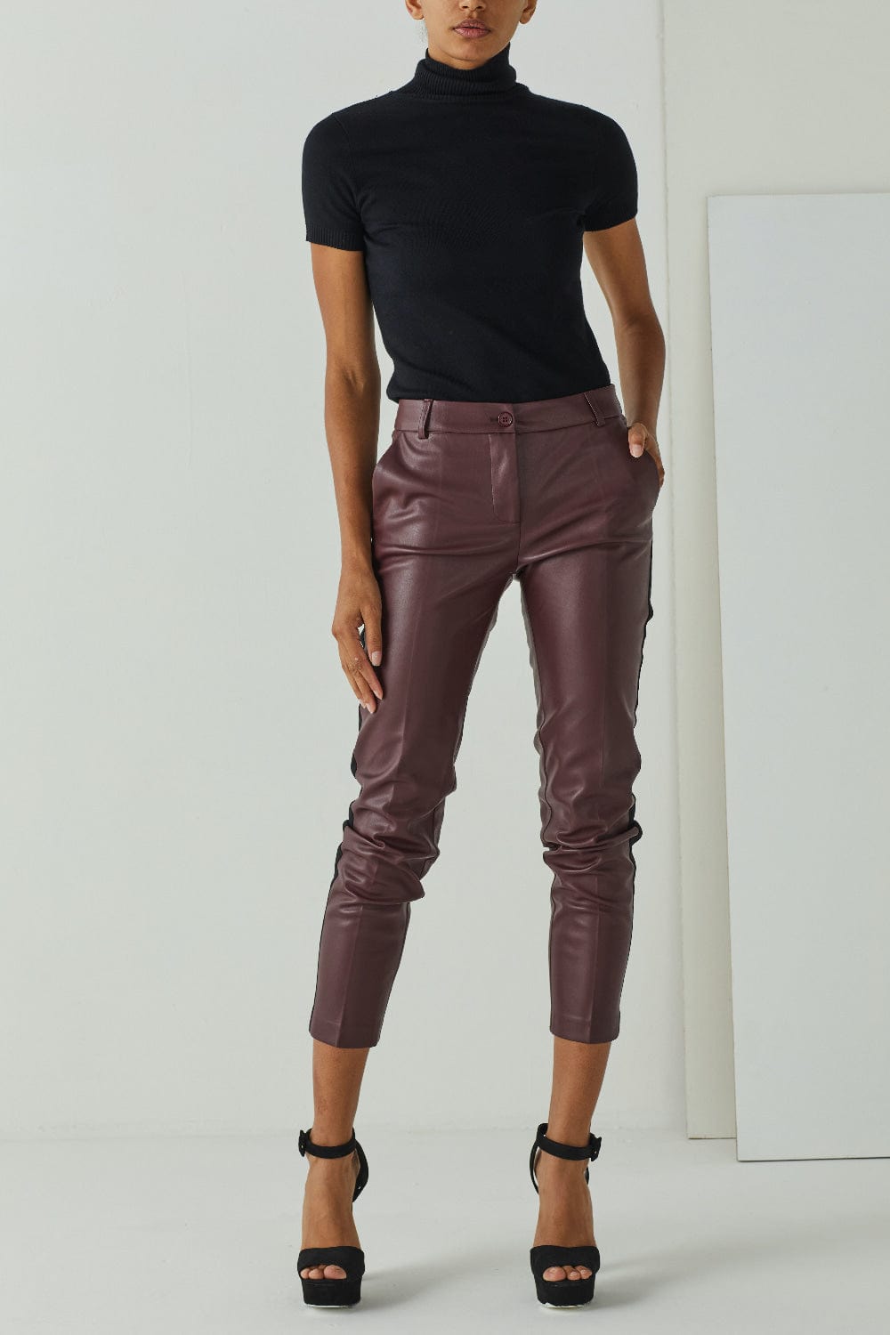 Spell - Blusa Manga Curta Gola Alta