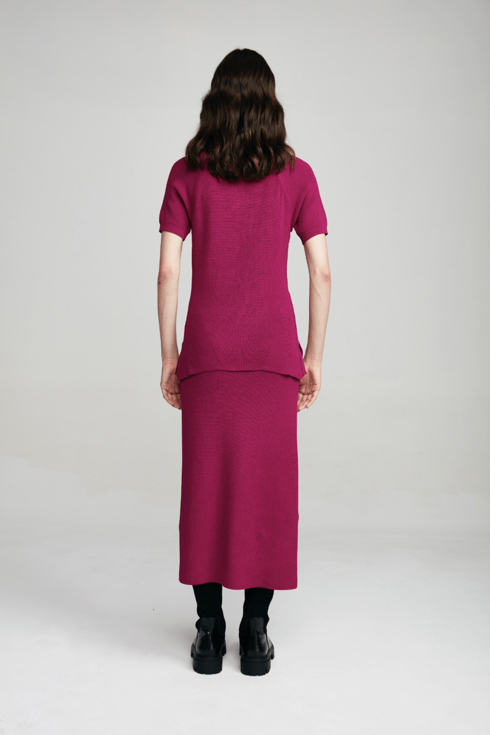 Viviane Furrier - Blusa Manga Curta Raglan Ponto Perola em Tricot