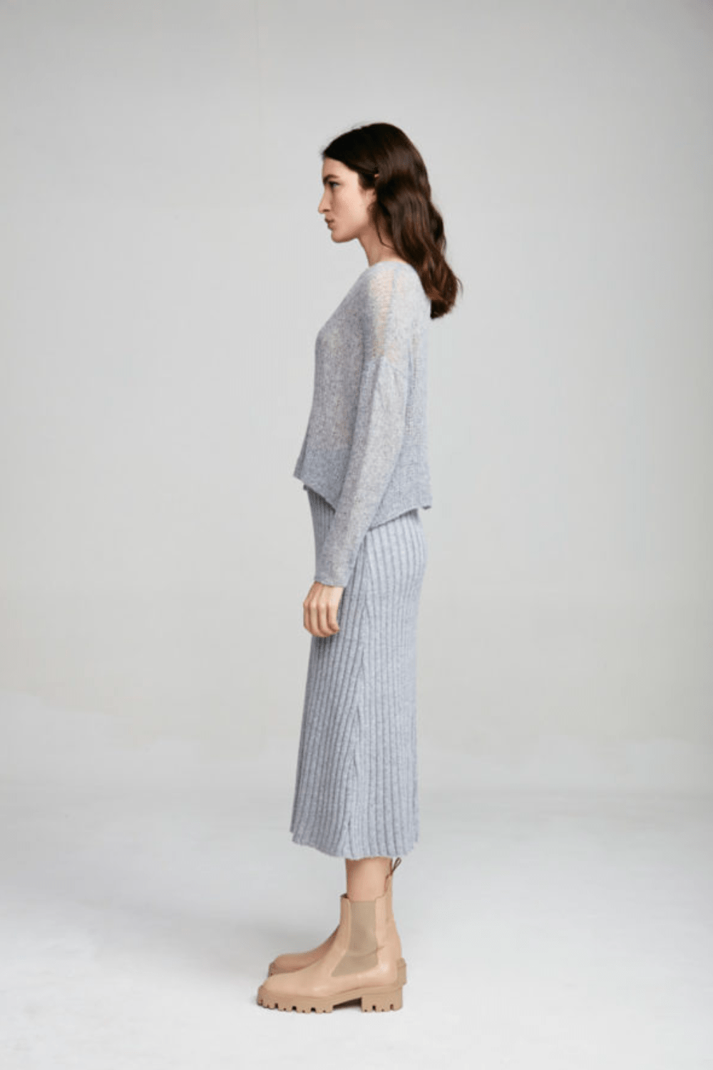 Viviane Furrier - Saia Midi Evasê em Tricot Maxi Canelados