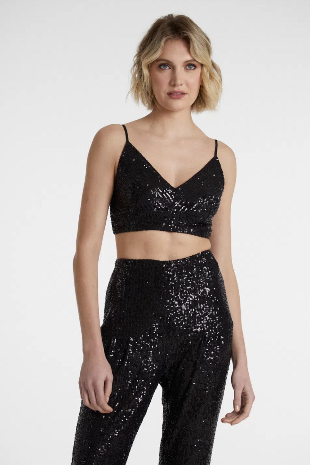 Canal - Top Alça Fina em Paetês Preto