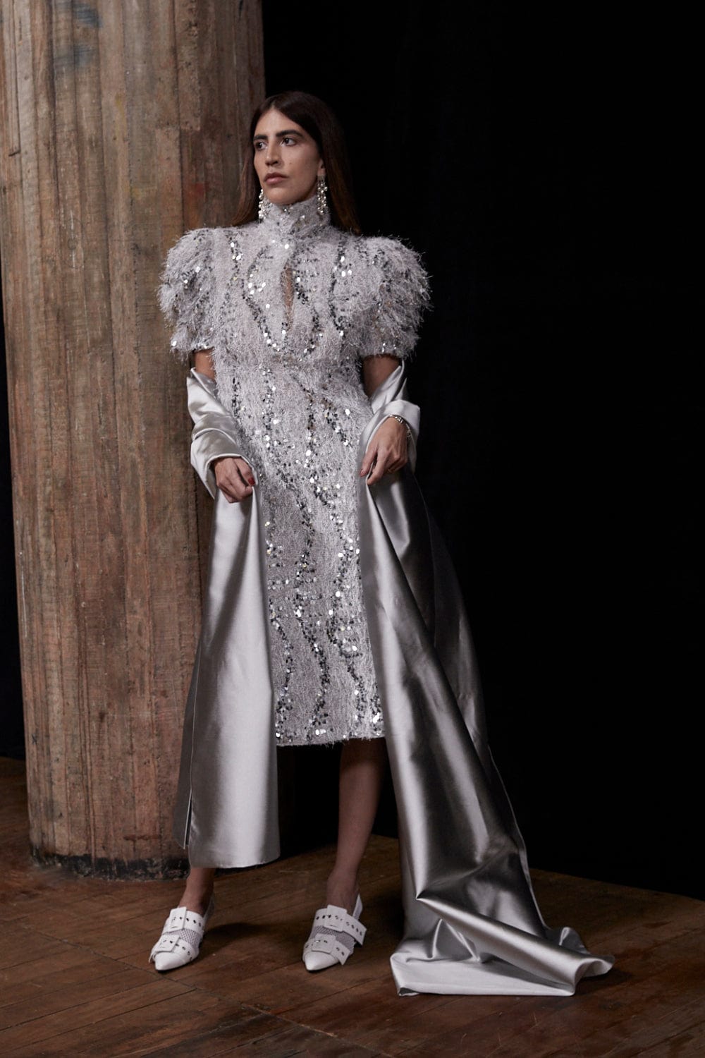 Glória Coelho - Vestido Midi em Paetês Island Prata