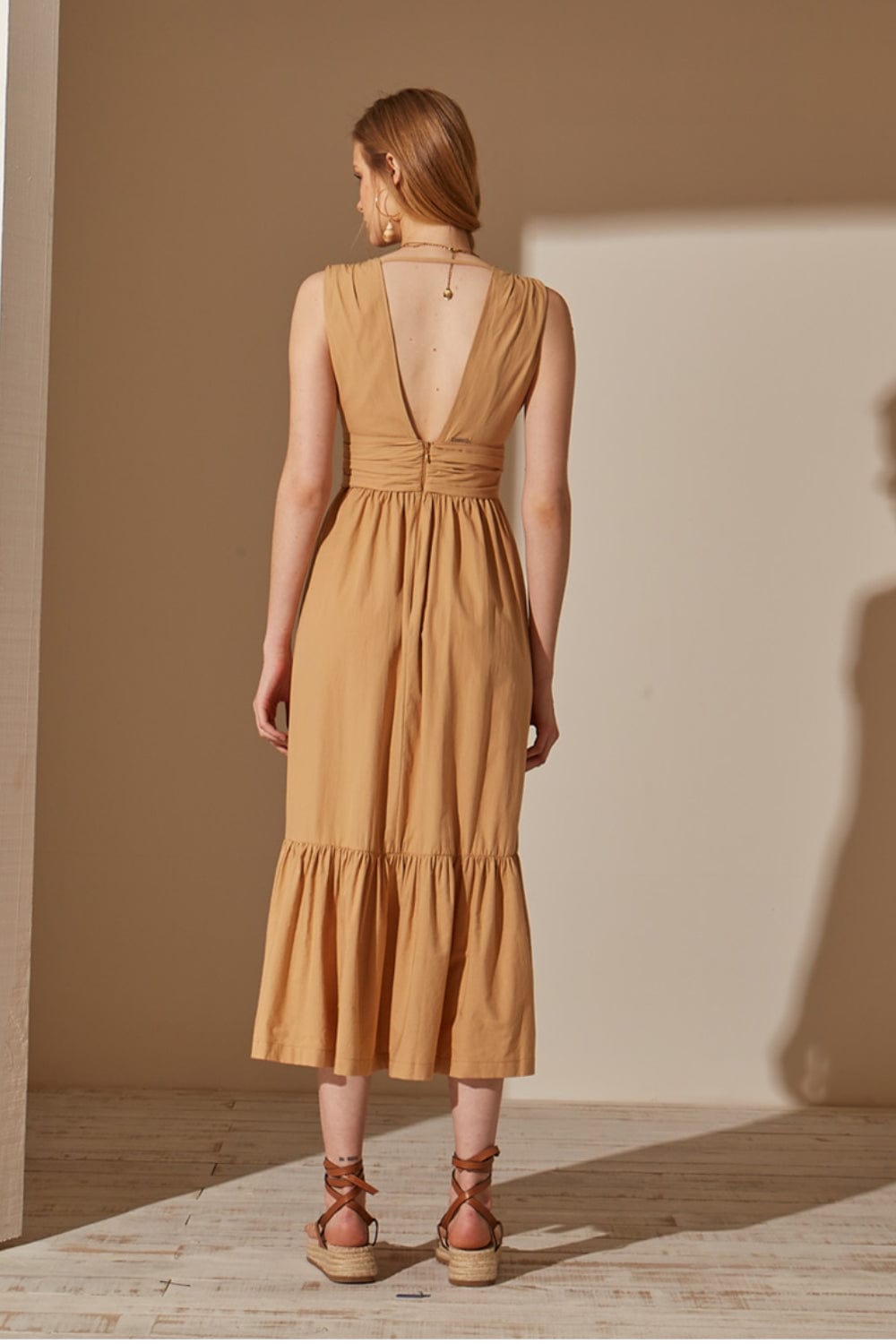 L'Cecci - Vestido Midi sem Manga Caramelo