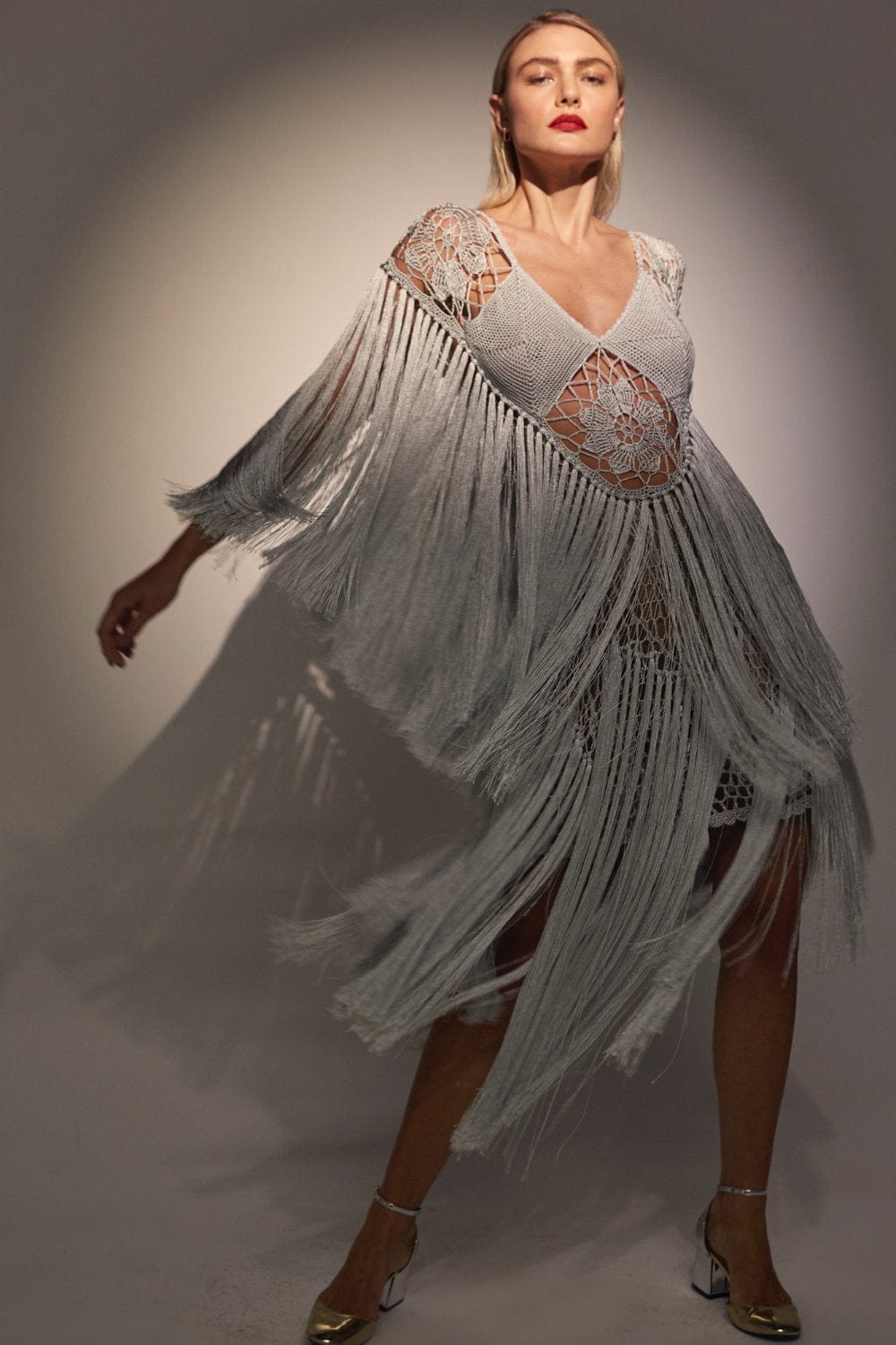 Andréa Almeida - Vestido Midi Franjas Crochet Vanessa Crochet Preto