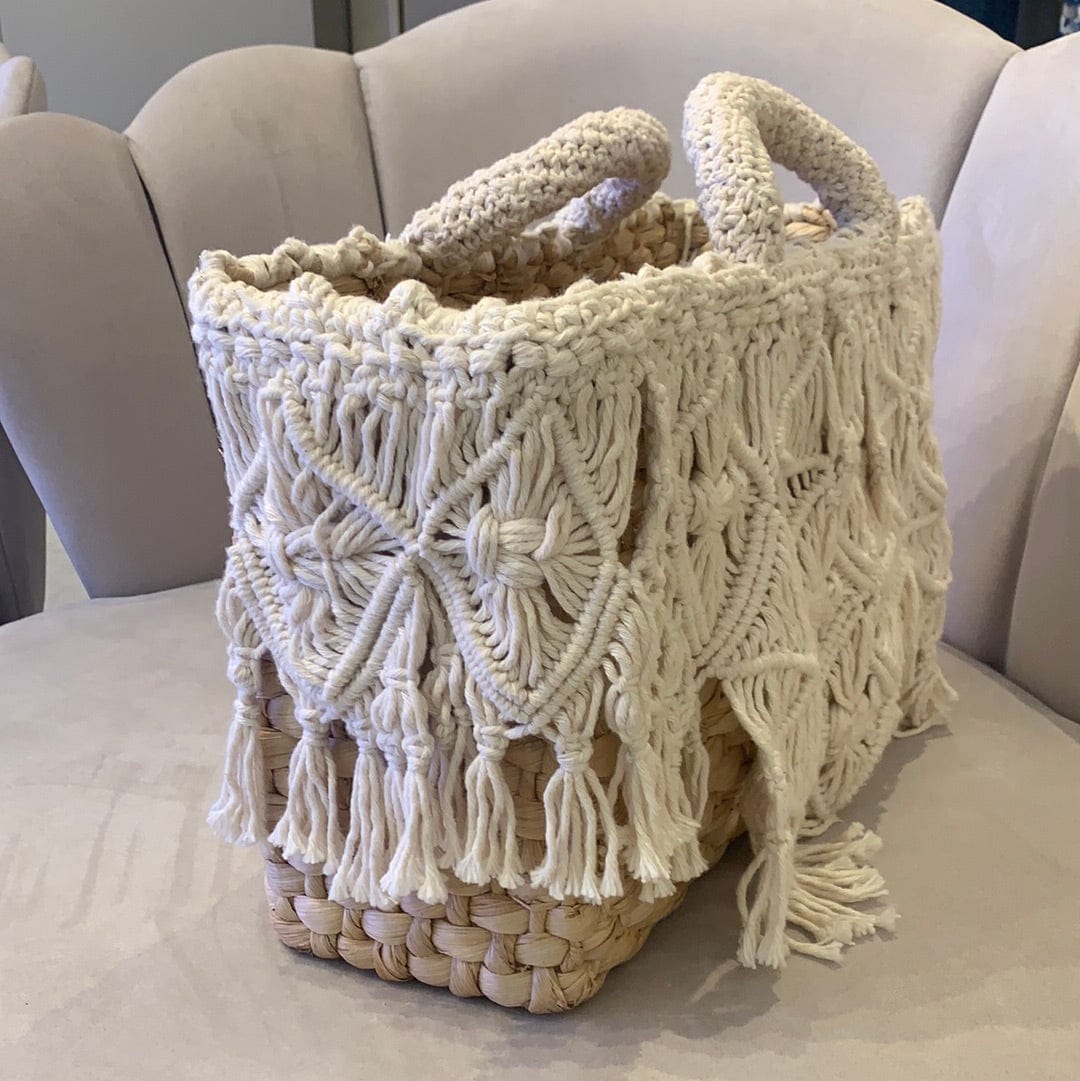 Bolsa Ana de Palha em Macramê