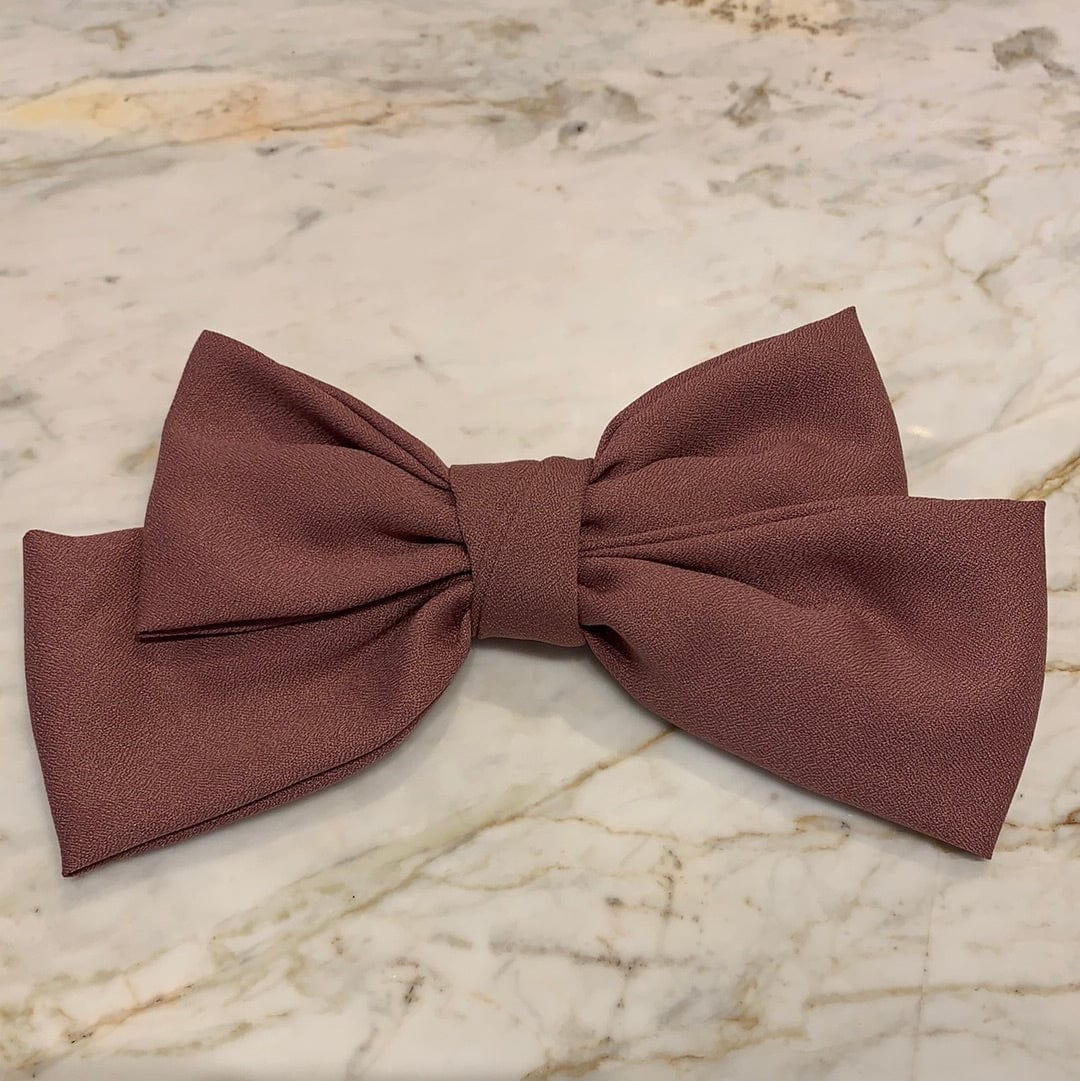 Bico de Pato com Laço Bege