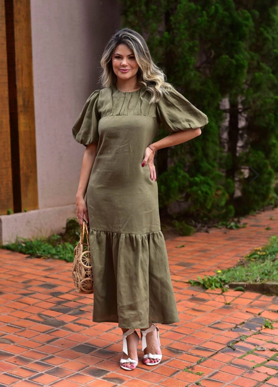 MIB - Vestido Midi Manga Curta Linho Verde