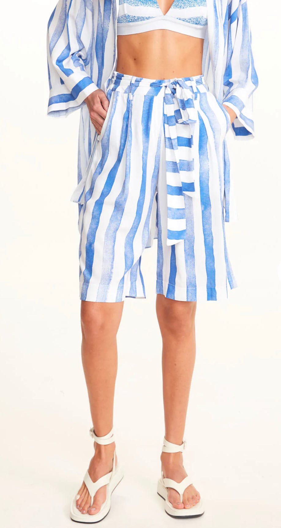 Viviane Furrier - Bermuda Pregas Estampa Navy