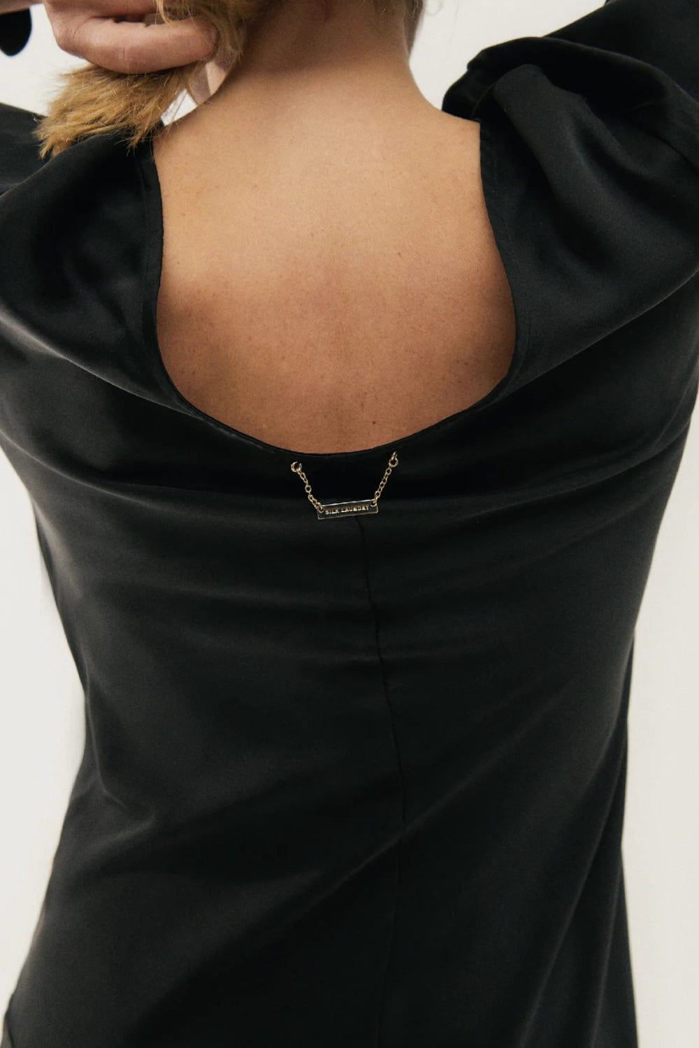 Silk Laundry - Vestido Longo Seda Manga Longa Preto