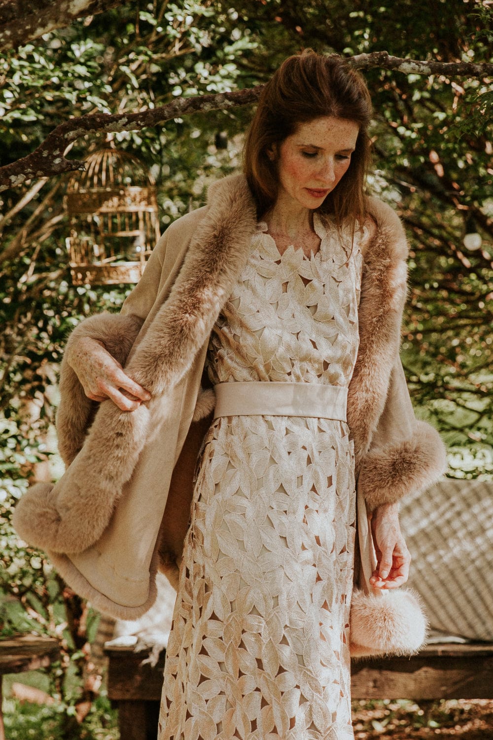 Alex Max - Poncho Sintético Fendi