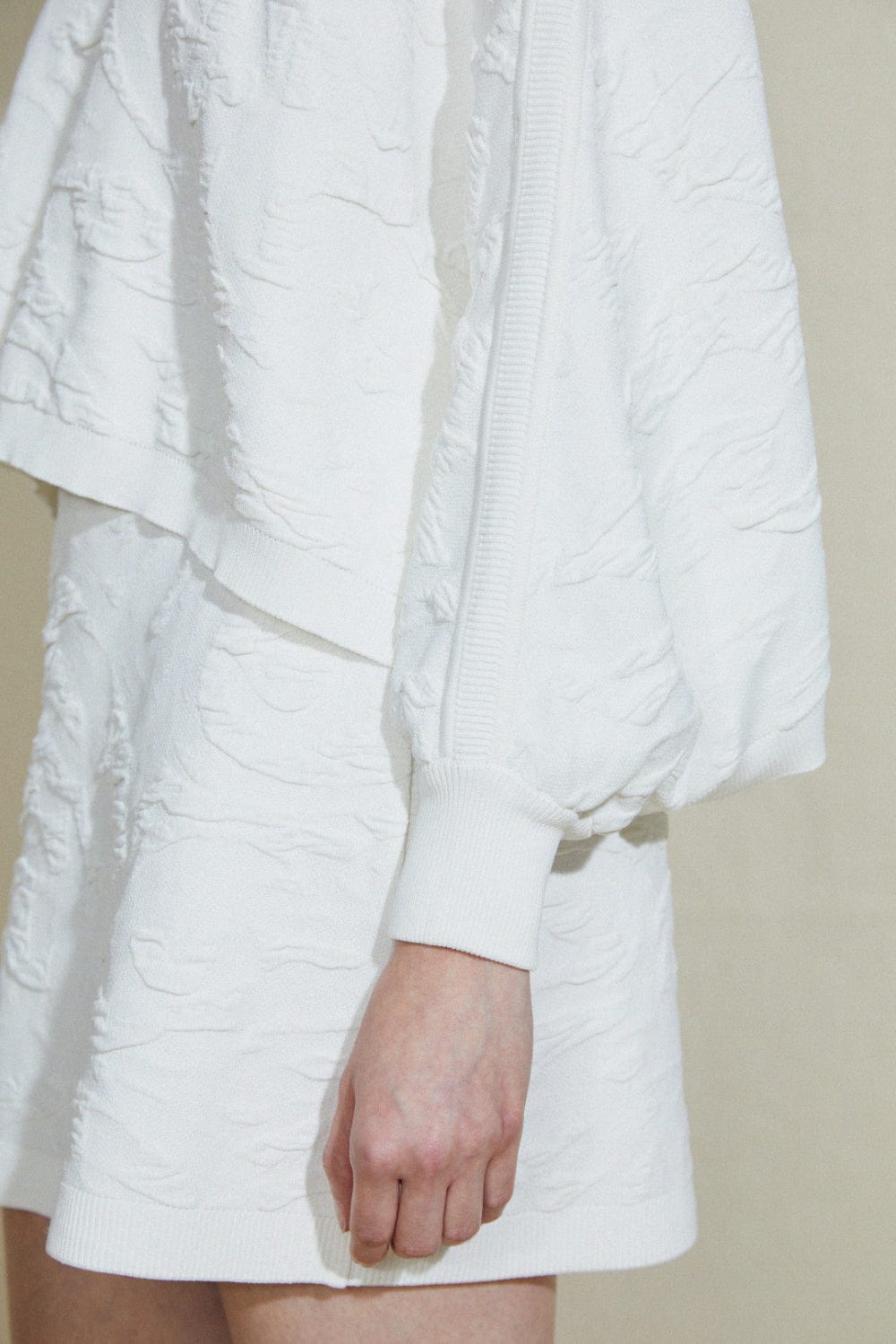 Coven -  Blusa Manga Longa Moleton de Tricot Jacquard Branco