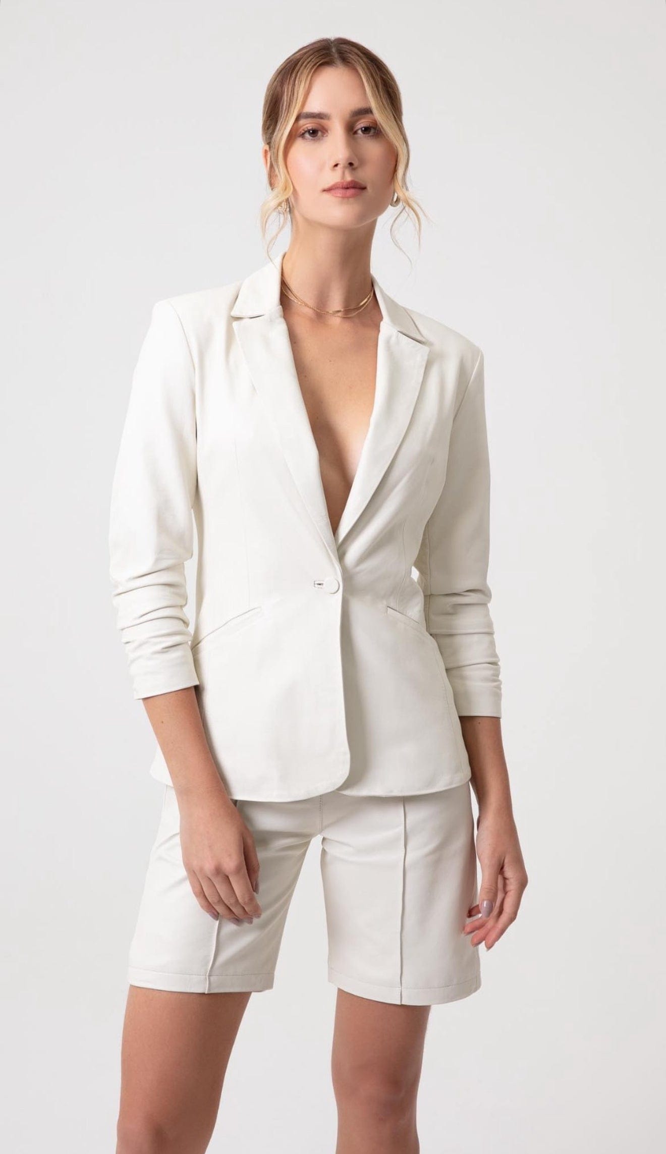 Juliana Sanmartin - Blazer Alongado Off White