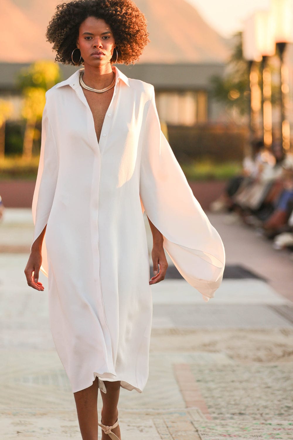 Glória Coelho - Vestido Midi com Manga Clero VC224 Off White