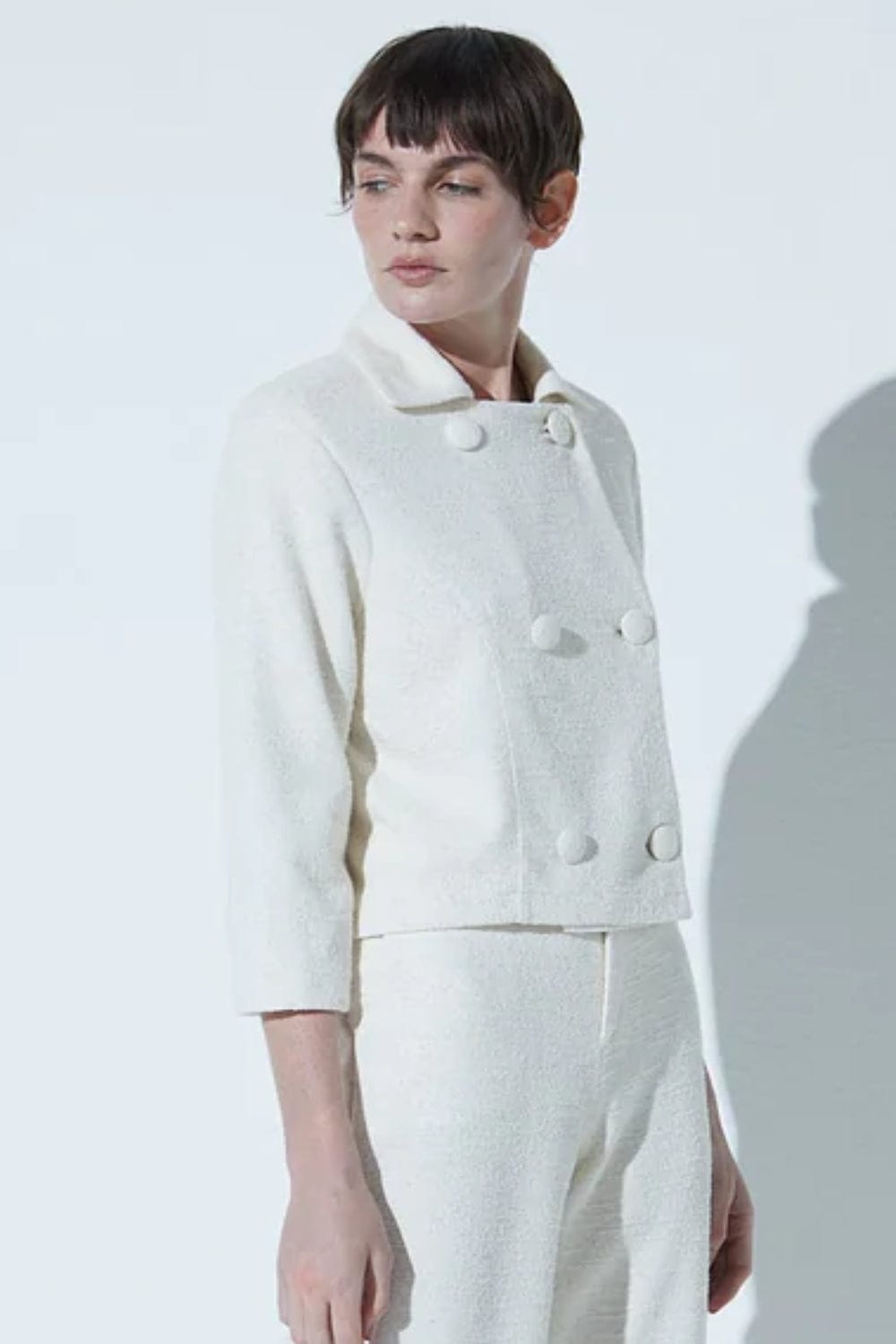 Viviane Furrier - Spencer Tweed com Botões Bege