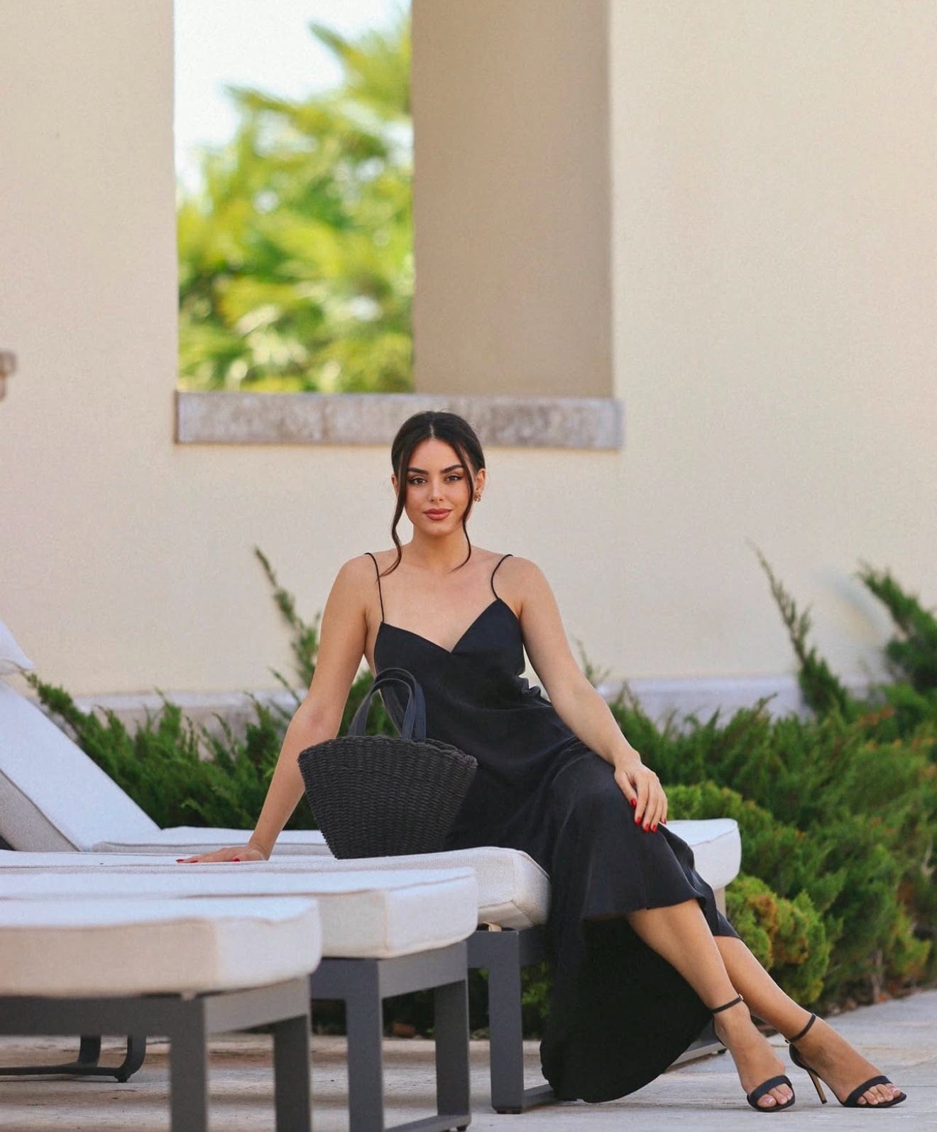 Ilta - Vestido Midi Alça Fina Slip Dress Seda Preto