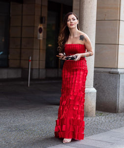 Glória Coelho - Vestido Longo sem Alça com Aplicações em Quadrado Vermelho