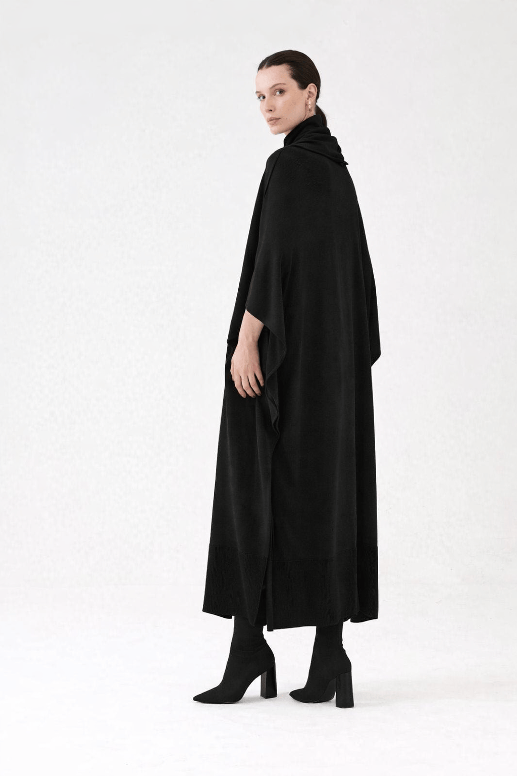 Viviane Furrier - Vestido Longo Tricot Preto